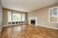 6118 175A STREET - thumbnail 8