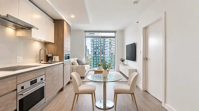 1006 13655 FRASER HIGHWAY - photo 4 of 23