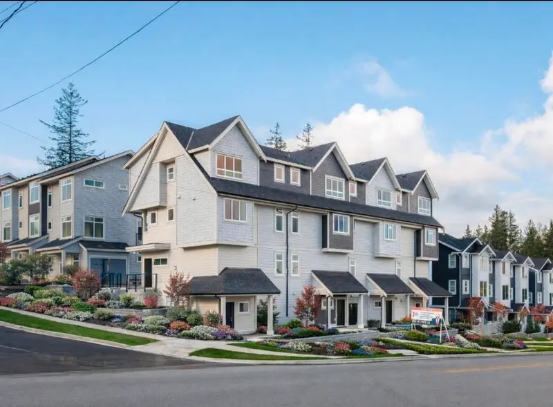 16 14391 61A AVENUE - photo 3 of 8