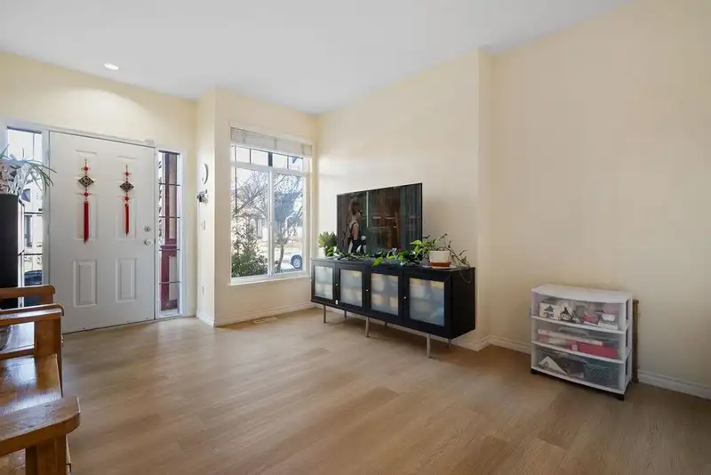 6629 187A STREET - photo 3 of 40
