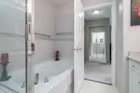 107 13888 70 AVENUE - thumbnail 19