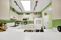 313 9763 140 STREET - thumbnail 6