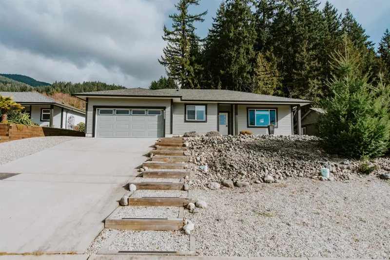 6222 SITKA ROAD - photo 2 of 22