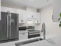 110 14885 100 AVENUE - thumbnail 1
