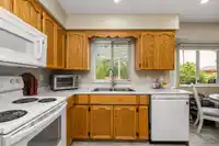 17231 62A AVENUE - thumbnail 13