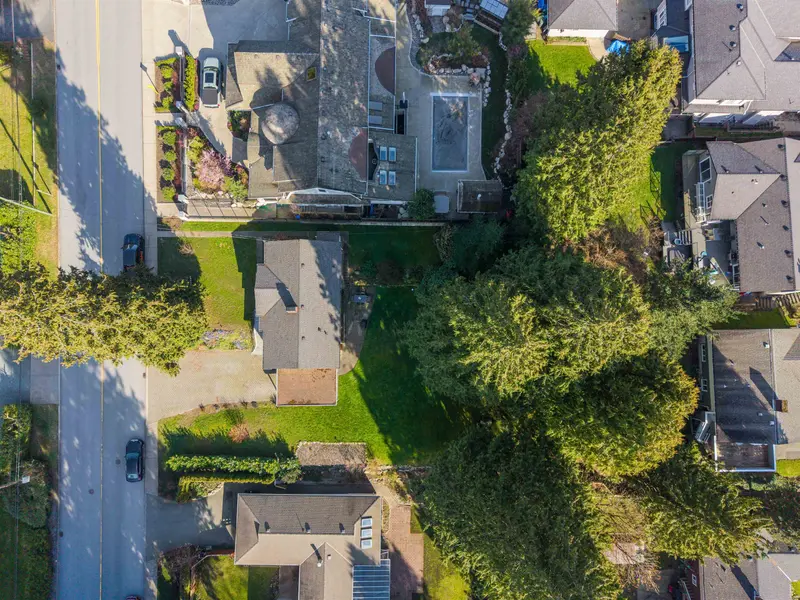 551 E OSBORNE ROAD - photo 2 of 20