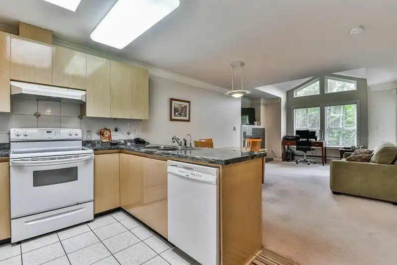 404 8115 121A STREET - photo 2 of 10