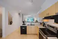 50 18839 69 AVENUE - thumbnail 5