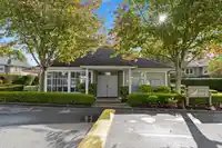 27 8428 VENTURE WAY - thumbnail 33
