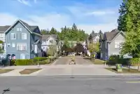 51 5858 142 STREET - thumbnail 1