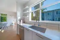 1206 18505 LAURENSEN PLACE - thumbnail 3