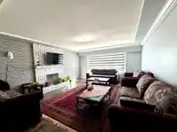 13443 91 AVENUE - thumbnail 3