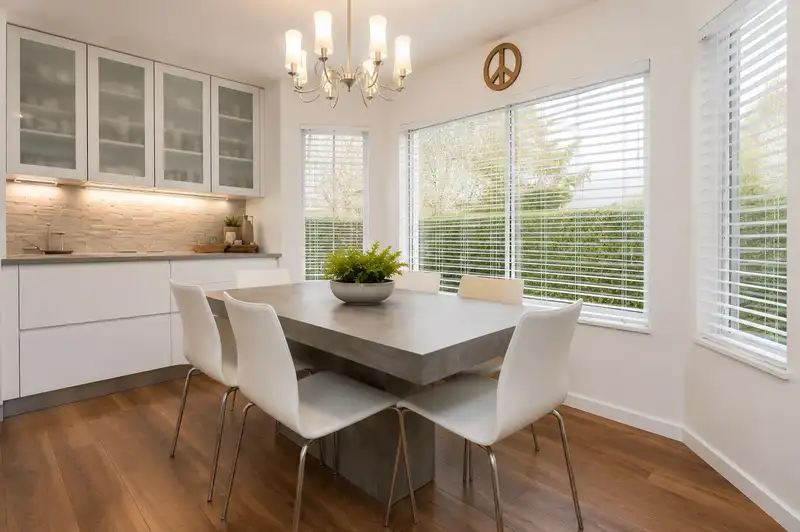 201 8972 FLEETWOOD WAY - photo 4 of 39