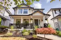 6462 185 STREET - thumbnail 1