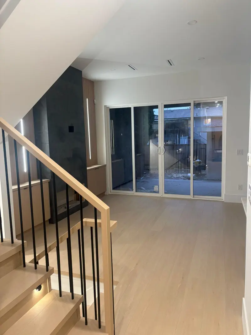 11663 89A AVENUE - photo 3 of 18