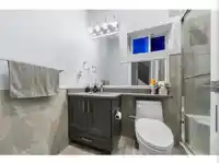 6637 121A STREET - thumbnail 30