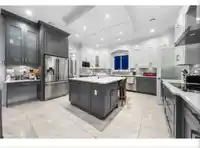 6637 121A STREET - thumbnail 8