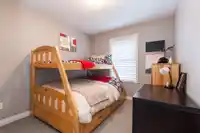 7016 179A SURREY STREET - thumbnail 24