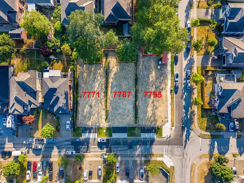 7787 147A STREET - photo 2 of 23