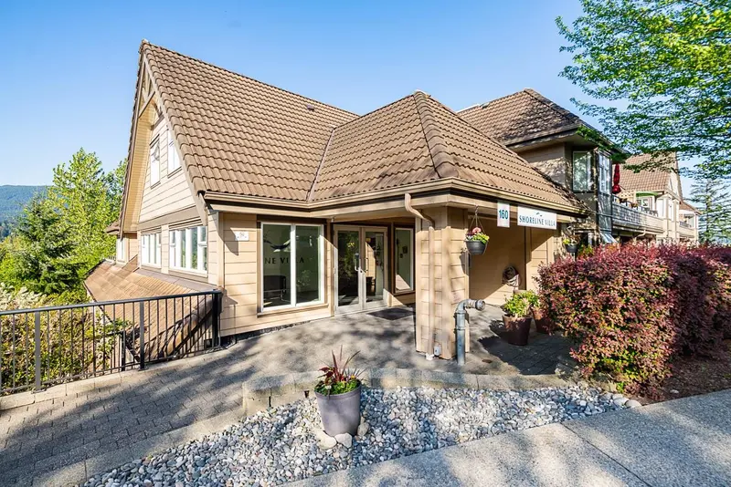 303 160 SHORELINE CIRCLE - photo 4 of 25