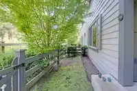 86 8168 136A STREET - thumbnail 31