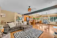 5955 189A STREET - thumbnail 15