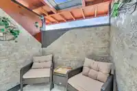 5955 189A STREET - thumbnail 29
