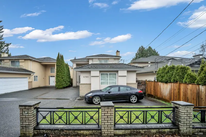 6780 COMSTOCK ROAD - photo 2 of 25