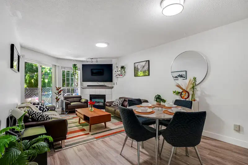 113 16137 83 AVENUE - photo 3 of 26