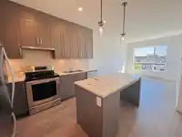 312 18811 72 AVENUE - thumbnail 1