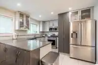 7802 139A STREET - thumbnail 9