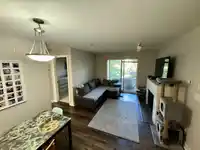 206 19388 65 AVENUE - thumbnail 1