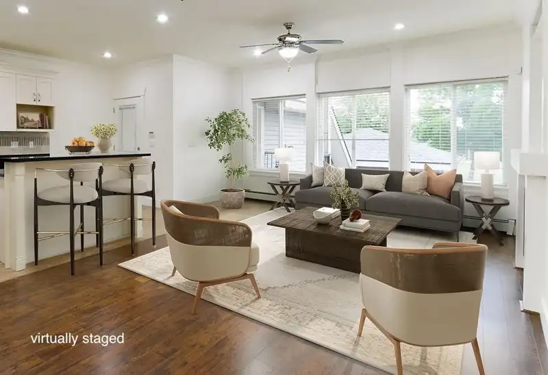 13111 108 AVENUE - photo 1 of 40