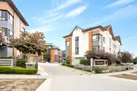 107 15111 EDMUND DRIVE - thumbnail 1