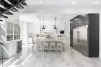 5573 125A STREET - thumbnail 10