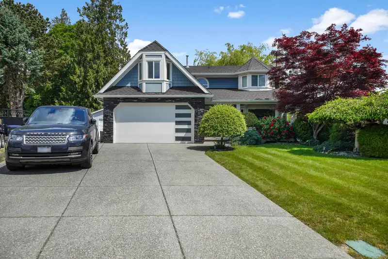 15476 KILMORE COURT - photo 1 of 25