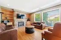 7350 147A STREET - thumbnail 15