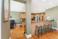 7350 147A STREET - thumbnail 17