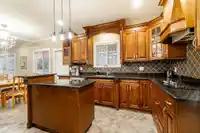 7065 150A STREET - thumbnail 5