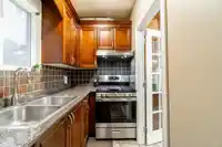 7065 150A STREET - thumbnail 7
