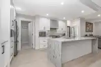 201 16499 64 AVENUE - thumbnail 2