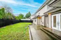6368 189A STREET - thumbnail 39
