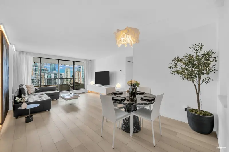 1703 6595 WILLINGDON AVENUE - photo 1 of 25