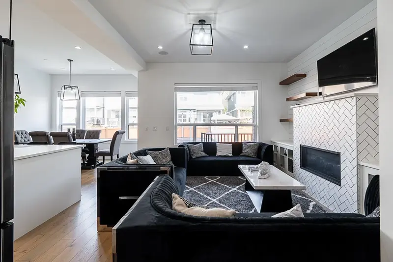 23091 134 LOOP - photo 4 of 25