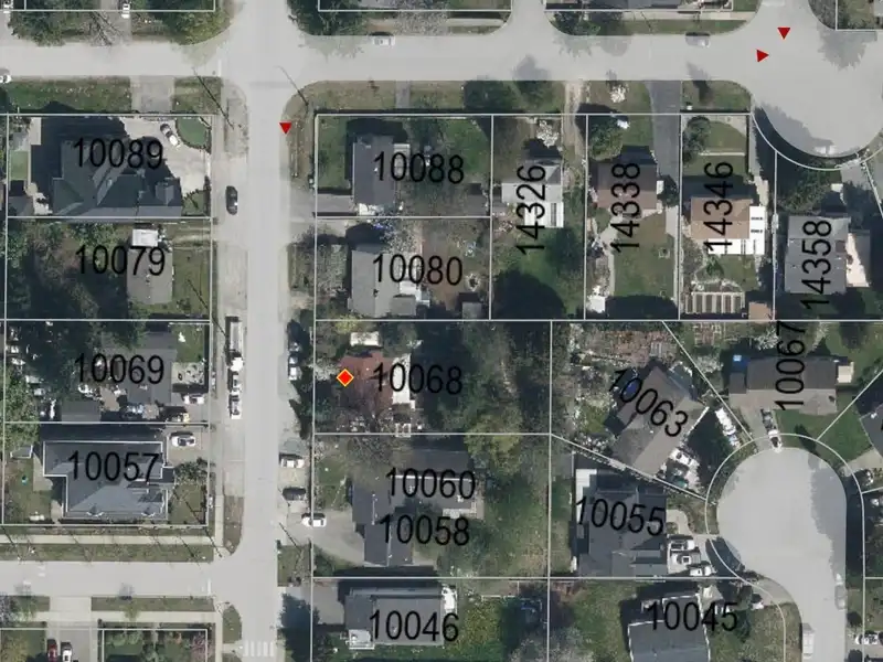 10068 143 STREET - photo 1 of 5