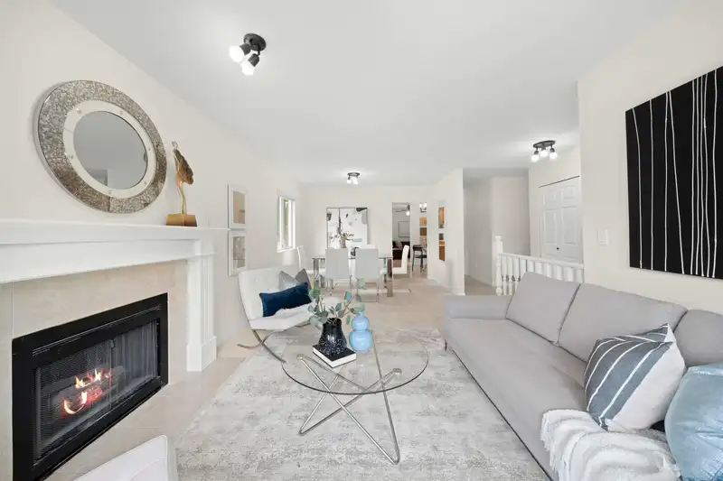 10532 WOODGLEN PLACE - photo 4 of 33