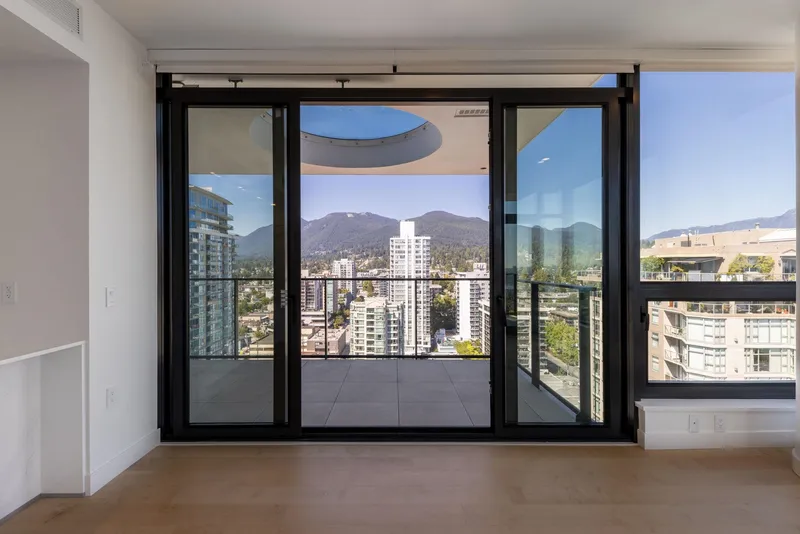 1705 135 E 13TH STREET - photo 3 of 25