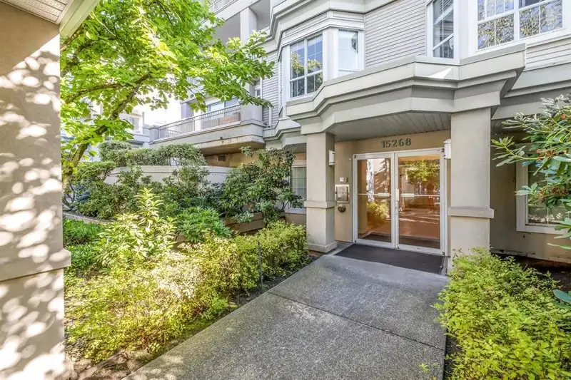 125 15268 105 AVENUE - photo 4 of 30