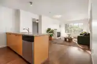 309 6815 188 STREET - thumbnail 3