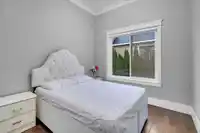 5529 188A STREET - thumbnail 12